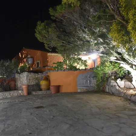 La Roccia Del Poggio * La Maddalena (Sassari)
