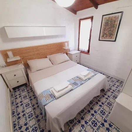 Holiday home La Roccia Del Poggio
