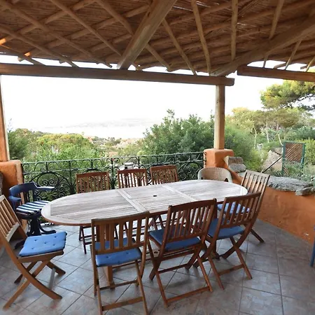La Roccia Del Poggio Holiday home *